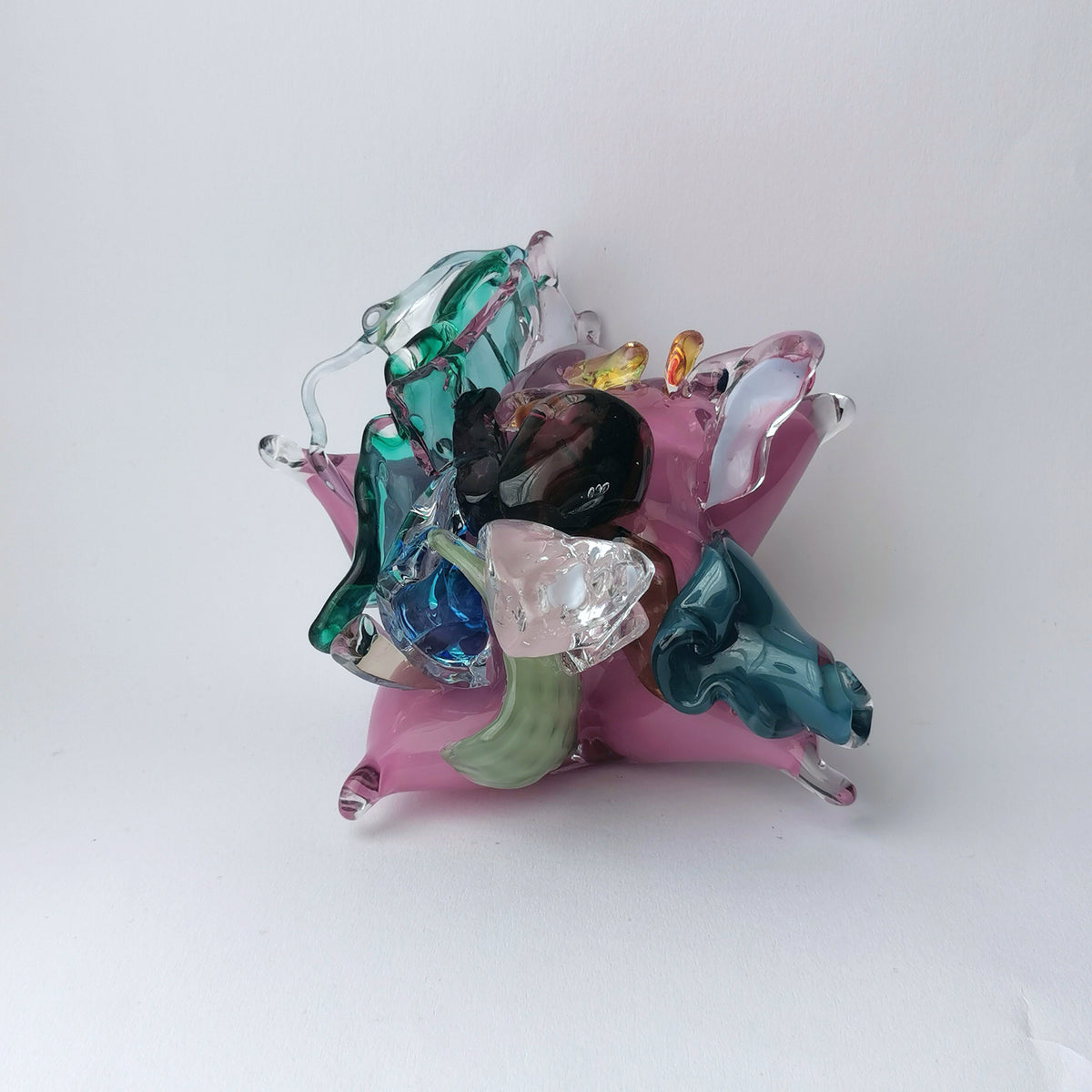 Starfish, "Rosaopalin", 2025